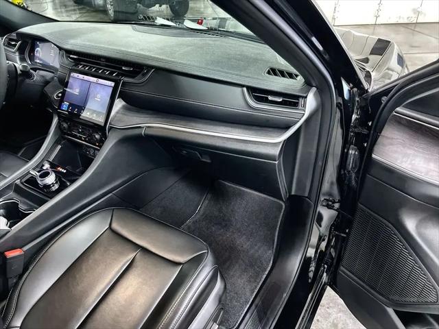 2025 Jeep Grand Cherokee L Limited 4x4