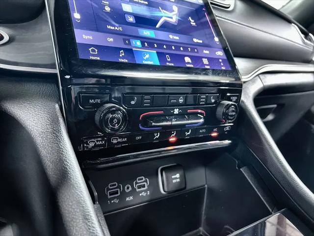 2025 Jeep Grand Cherokee L Limited 4x4