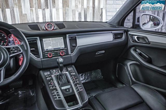 2015 Porsche Macan Turbo