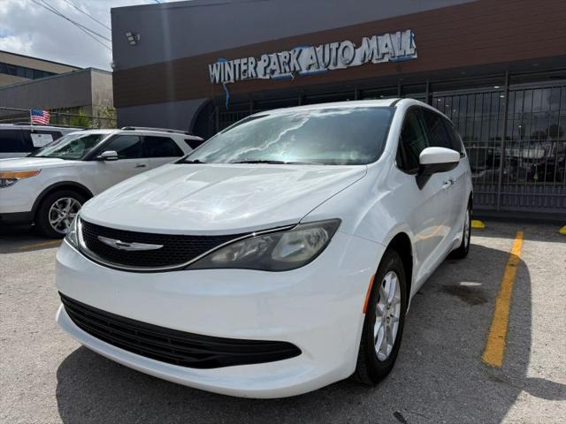 2017 Chrysler Pacifica Touring for sale in Orlando, FL