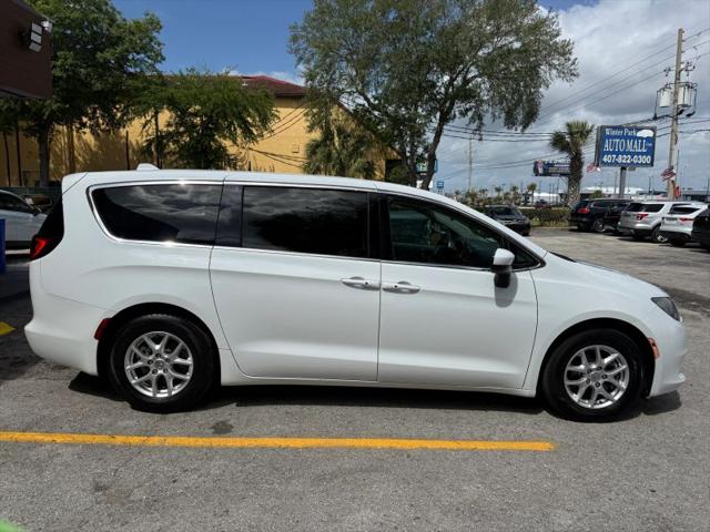 2017 Chrysler Pacifica Touring