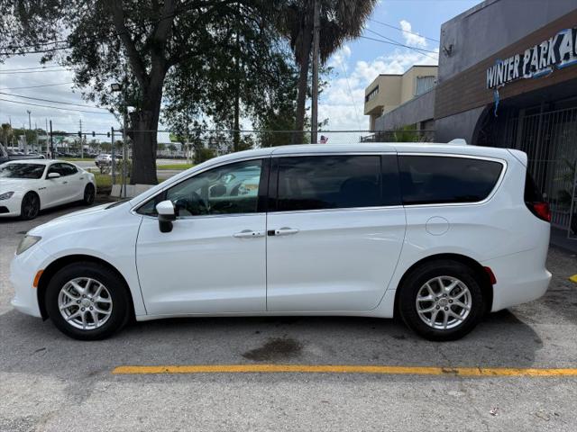 2017 Chrysler Pacifica Touring