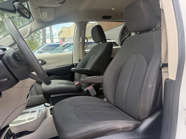 2017 Chrysler Pacifica Touring
