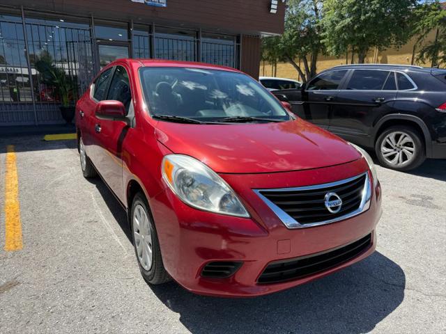 2014 Nissan Versa 1.6 SV
