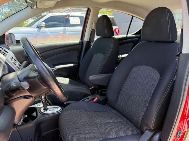 2014 Nissan Versa 1.6 SV