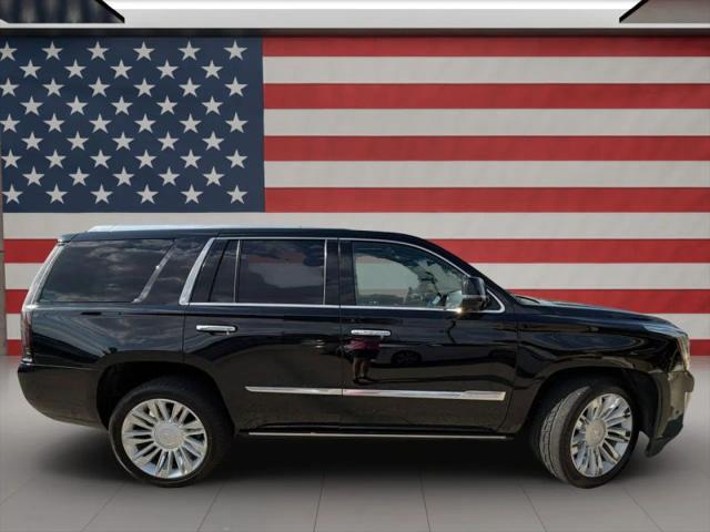 2017 Cadillac Escalade Platinum