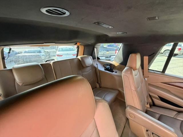 2017 Cadillac Escalade Platinum