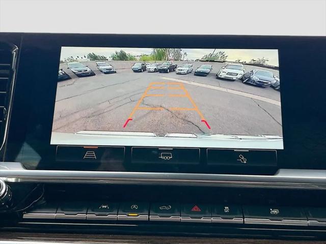 2023 GMC Sierra 1500 4WD Crew Cab Standard Box Elevation