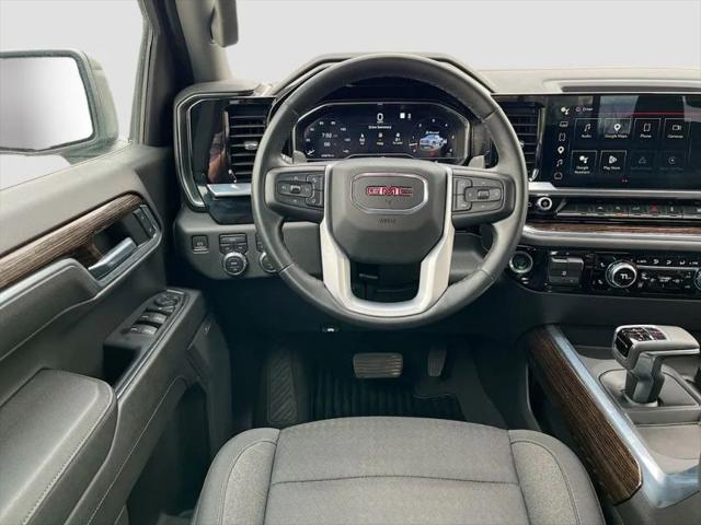 2023 GMC Sierra 1500 4WD Crew Cab Standard Box Elevation