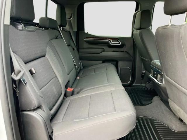 2023 GMC Sierra 1500 4WD Crew Cab Standard Box Elevation