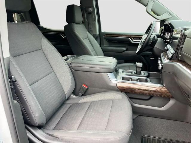 2023 GMC Sierra 1500 4WD Crew Cab Standard Box Elevation