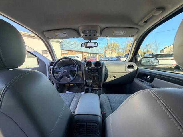 2005 GMC Envoy XUV SLE