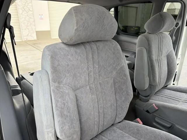 1998 Toyota Sienna LE