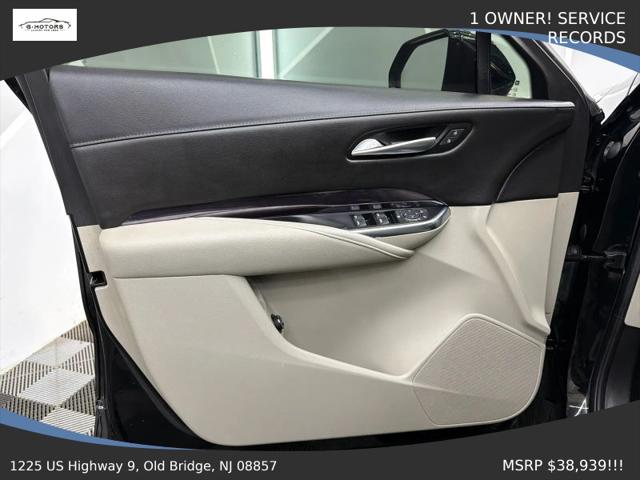 2022 Cadillac XT4 FWD Luxury