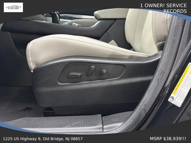 2022 Cadillac XT4 FWD Luxury