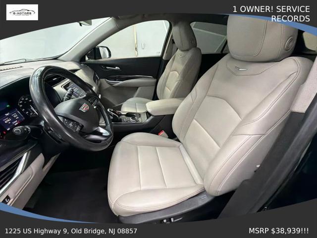 2022 Cadillac XT4 FWD Luxury