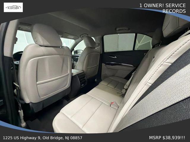 2022 Cadillac XT4 FWD Luxury