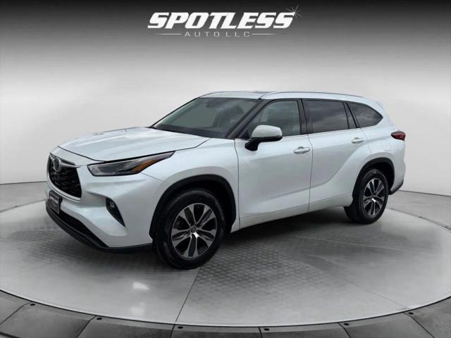 2022 Toyota Highlander XLE for sale in San Antonio, TX