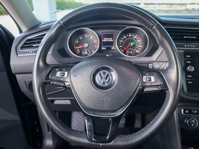 2020 Volkswagen Tiguan 2.0T SE R-Line Black