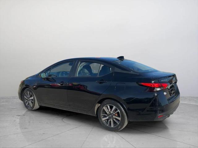 2021 Nissan Versa SV Xtronic CVT