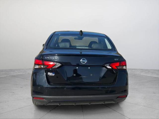 2021 Nissan Versa SV Xtronic CVT