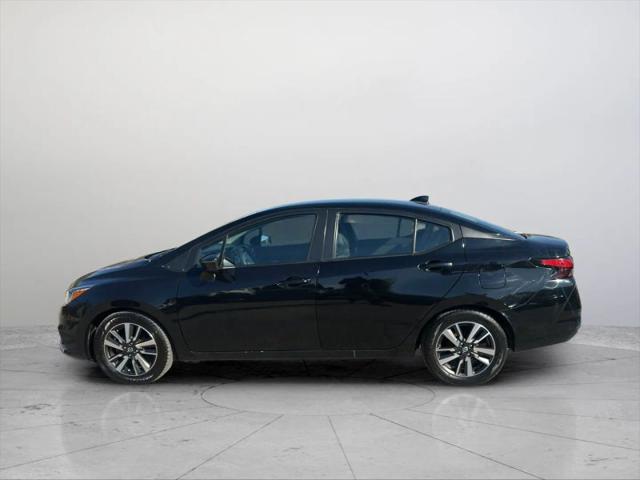 2021 Nissan Versa SV Xtronic CVT