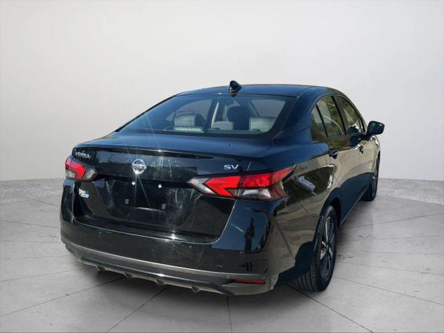 2021 Nissan Versa SV Xtronic CVT