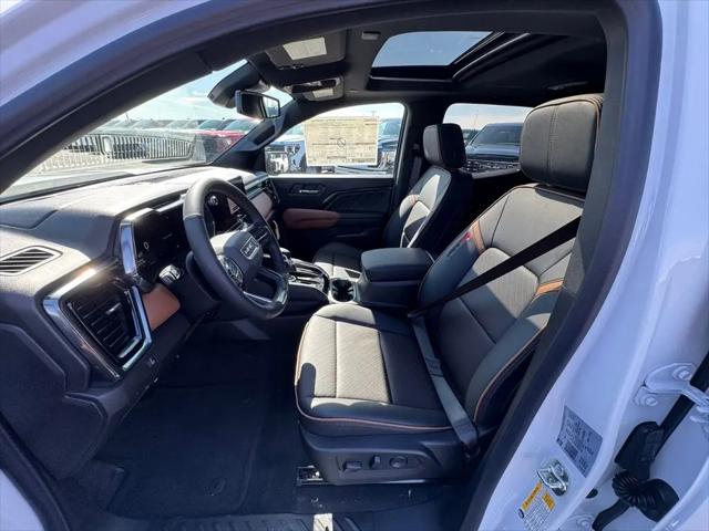 2026 GMC Canyon AT4, 4WD