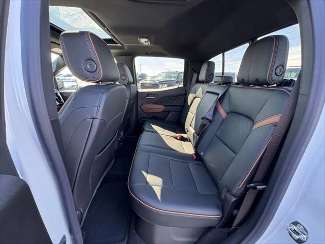 2026 GMC Canyon AT4, 4WD
