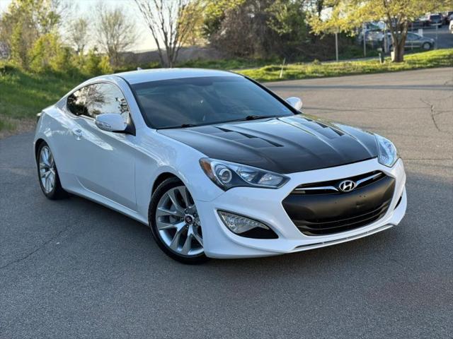 2016 Hyundai Genesis Coupe 3.8 Base