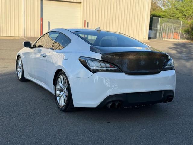 2016 Hyundai Genesis Coupe 3.8 Base