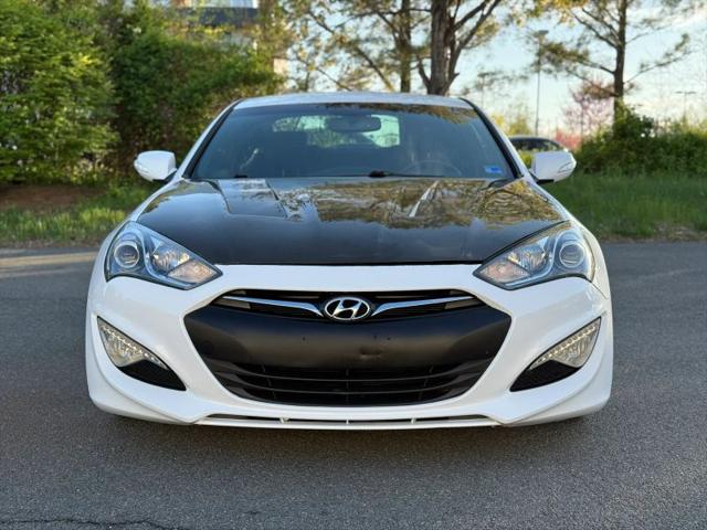 2016 Hyundai Genesis Coupe 3.8 Base