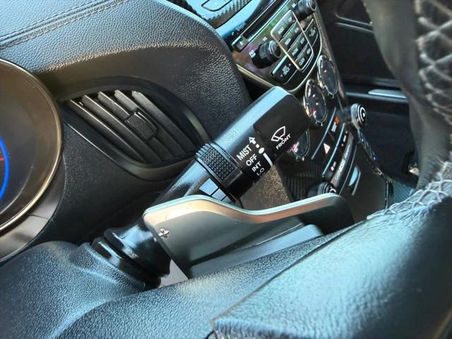2016 Hyundai Genesis Coupe 3.8 Base