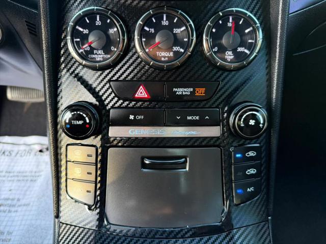 2016 Hyundai Genesis Coupe 3.8 Base