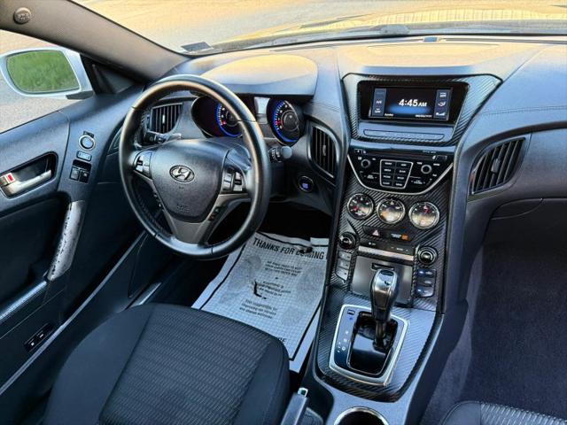 2016 Hyundai Genesis Coupe 3.8 Base