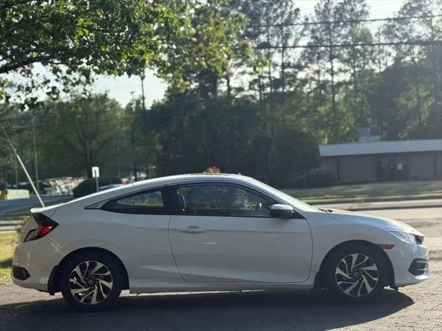 2017 Honda Civic LX-P