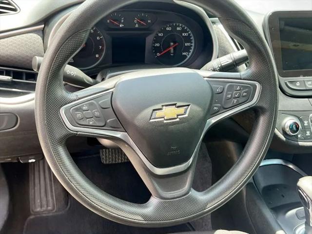 2022 Chevrolet Malibu FWD LT