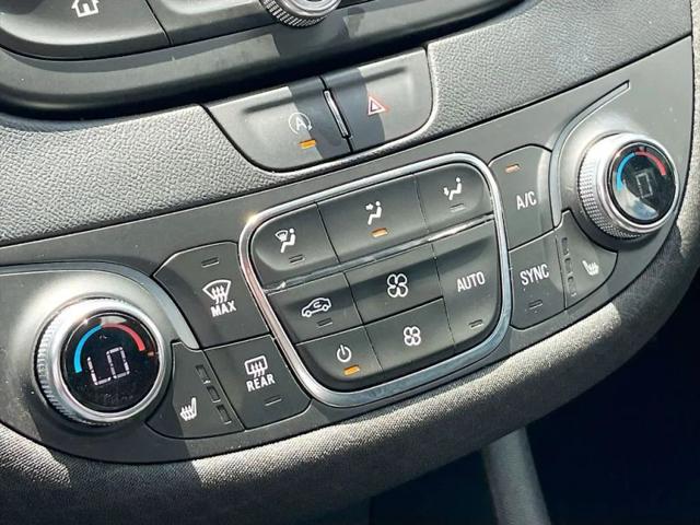 2022 Chevrolet Malibu FWD LT