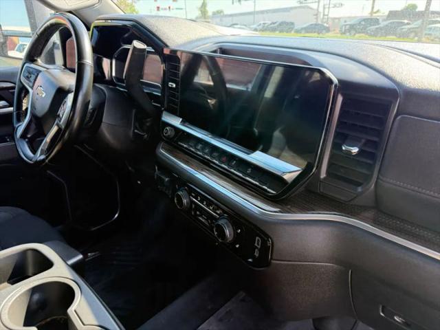 2025 Chevrolet Silverado 2500HD 4WD Crew Cab Standard Bed LT