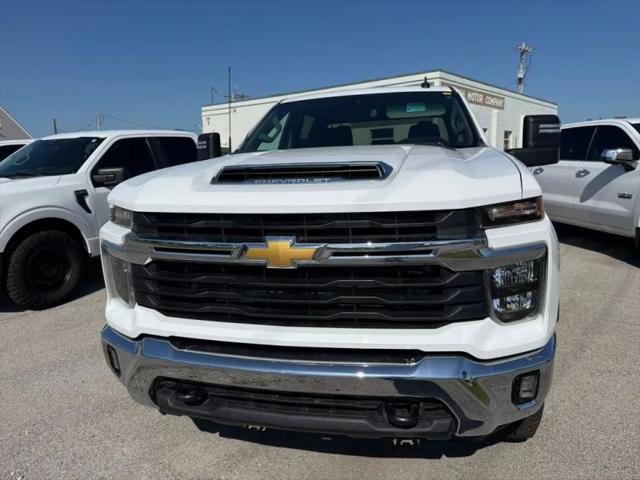 2025 Chevrolet Silverado 2500HD 4WD Crew Cab Standard Bed LT