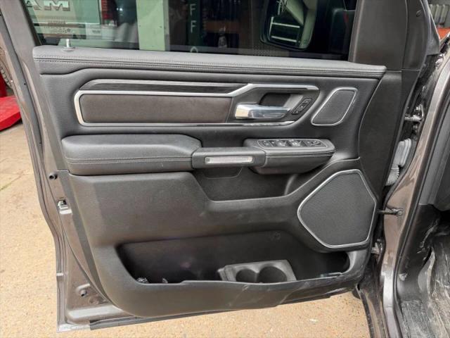 2023 Ram 1500 Laramie Crew Cab 4x2 5'7" Box