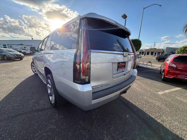 2020 Cadillac Escalade ESV 4WD Luxury