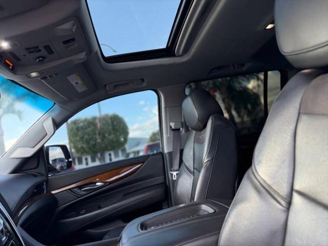 2020 Cadillac Escalade ESV 4WD Luxury