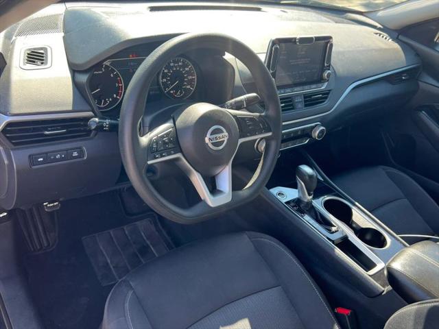 2021 Nissan Altima SV FWD