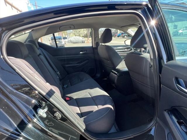 2021 Nissan Altima SV FWD