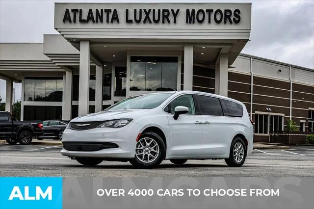 2023 Chrysler Voyager LX