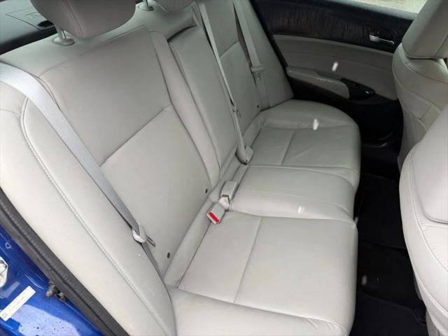 2017 Acura ILX Base