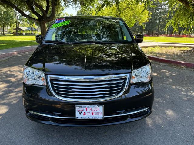 2015 Chrysler Town & Country Touring
