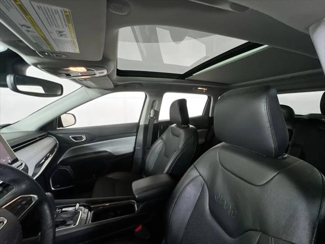 2022 Jeep Compass Latitude Lux 4x4