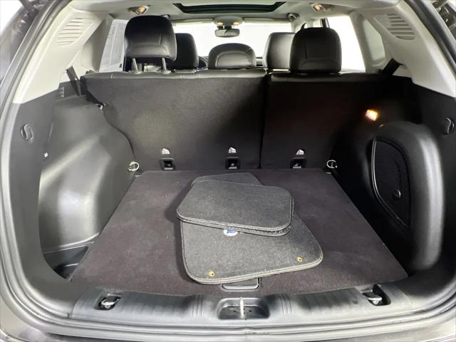 2022 Jeep Compass Latitude Lux 4x4